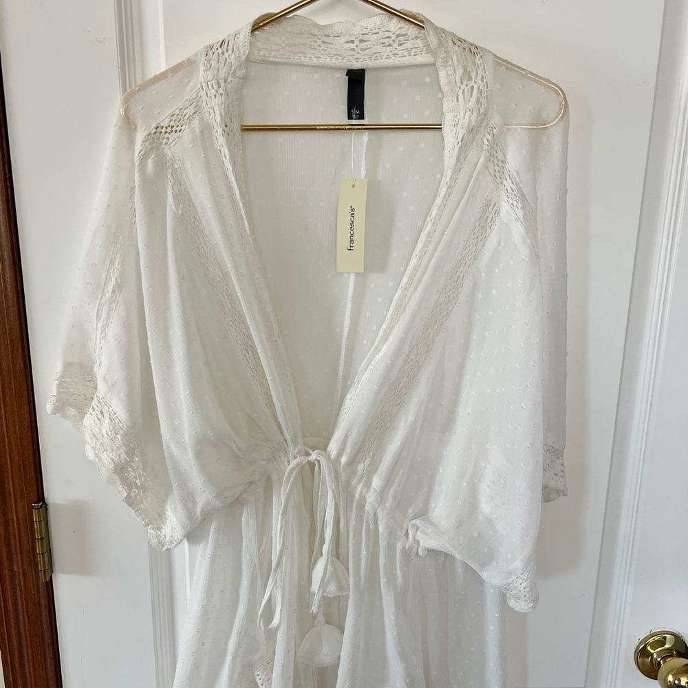 Francesca’s NWT White Lace S/M Swim Cover Up/Romantic Wrap With Tassle Ties